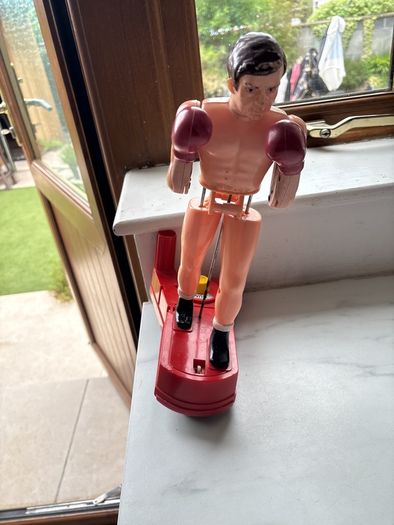Vintage1960/1970s boxing K O figure