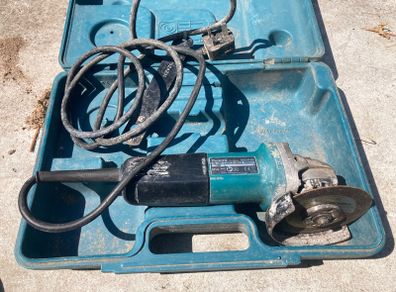 125mm angle grinder 240v