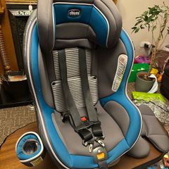 Car Seat Chicco NextFit ZIP 2.2-29.4kg Rear and Forward Facing