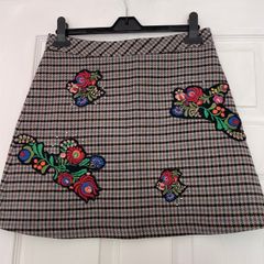 Zara Floral Applique A-Line Mini Skirt - Size M