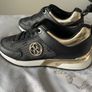 guess trainers Image 4