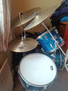 pearl drum kit