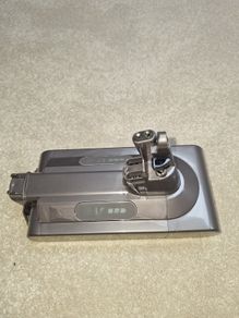Dyson V10 Battery - never used