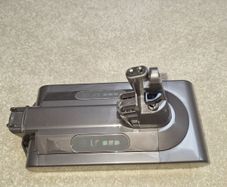 Dyson V10 Battery - never used
