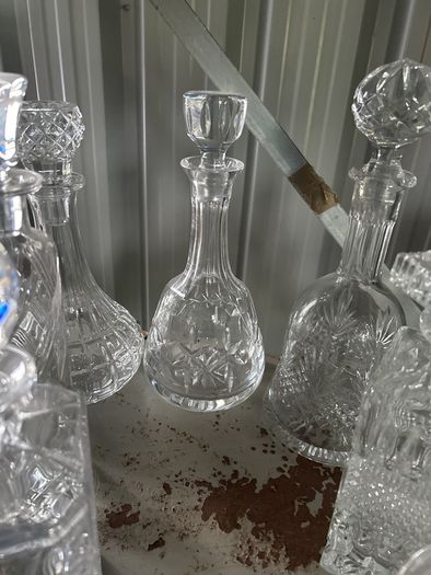Lead crystal decanters