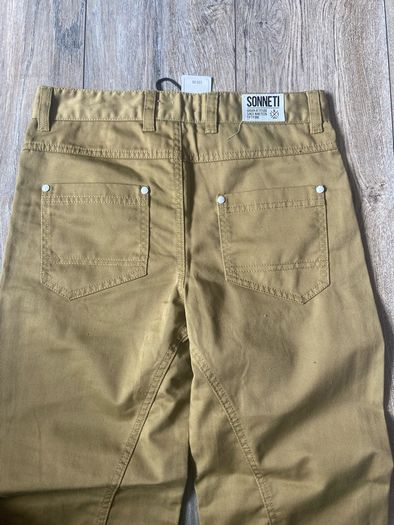 BNWT Sonneti Chinos 10-12
