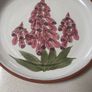 Judy Greene 25.5 cm round plate Image 2