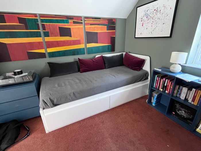 ikea day bed - Flekke