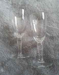 GLASSES - Pair of - Engraved