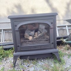 Gas fire