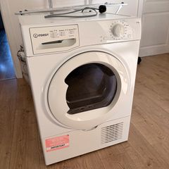 Indesit 8kg free standing condenser tumble dryer