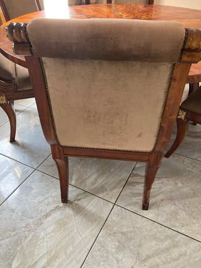 Dining room table and 6 chairs