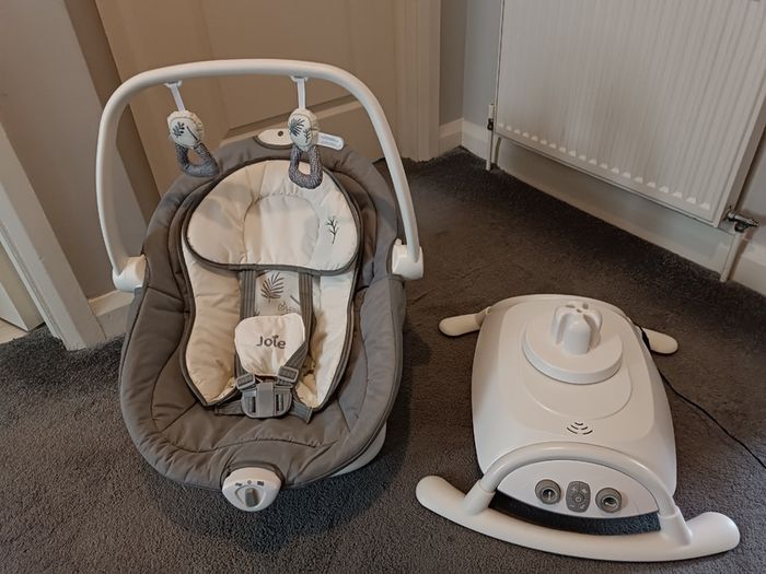 Joie Emeri 2-in-1 Baby Swing and Rocker