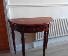 Hall table