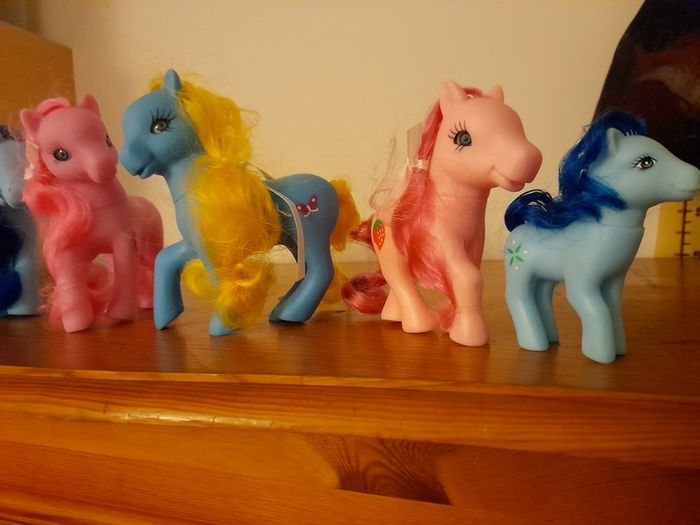 Toys, Disney books   in good condition