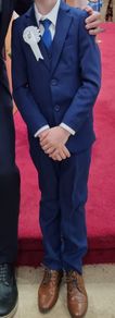 Boy's communion suit age 9