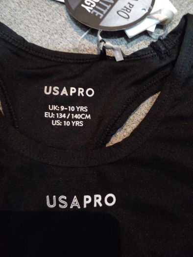 USA Pro sports bra size 9-10Y  New.
