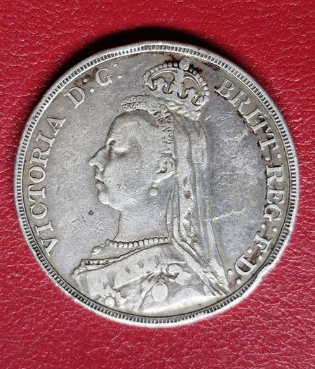 Beautiful 1889 Queen Victoria Silver Crown