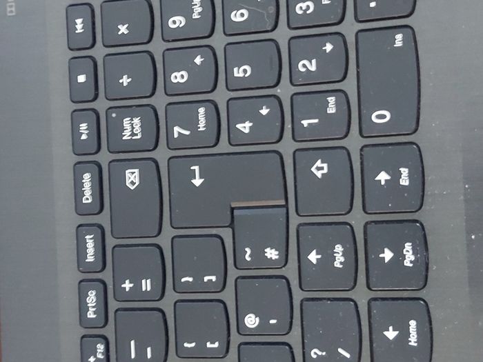 Lenovo Ideapad 310-15ABR, Model 80ST, AMD A10-9600P R5, `10 Compute Cores, 4C + 6G, 2.4GHz, Windows 10, Microsoft Edge, Chrome, and VLC