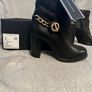 woman's Boots Image 2