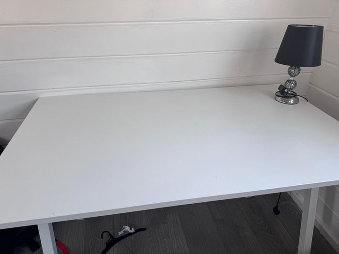 ikea desk Trotten
