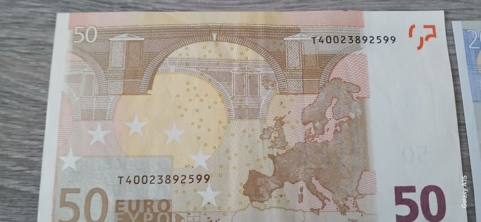 first euro notes T series Ireland