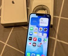iPhone 13  ( Unlocked / Any Sim