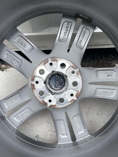 Genuine BMW Styling 570M 18" Alloy Wheels