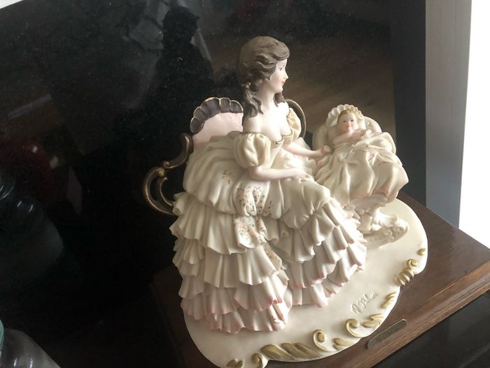 Belcari figurine