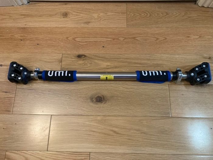 Pull up bar