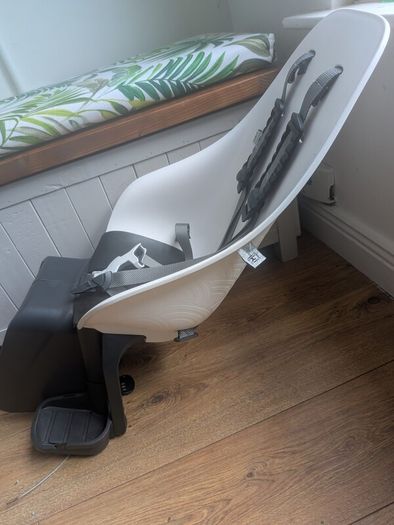 Child rear seat