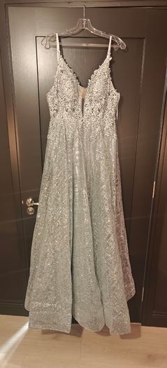 Stunning silver low back formal dress with lace & glitter detail