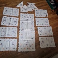 vintage embroidered table set