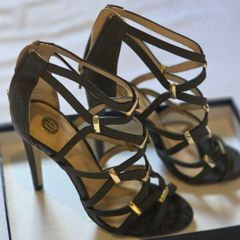 River Island Green Heels Size 5 (Worn Once)