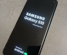 Samsung Galaxy S10 For Parts