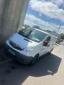 opel vivero