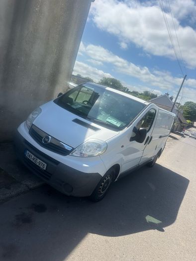 opel vivero