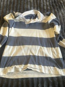 Rugby style top age 11-12