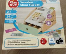 Wooden shop till role play toy