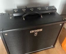 Boss Katana Mk2 with GA-FC footswitch
