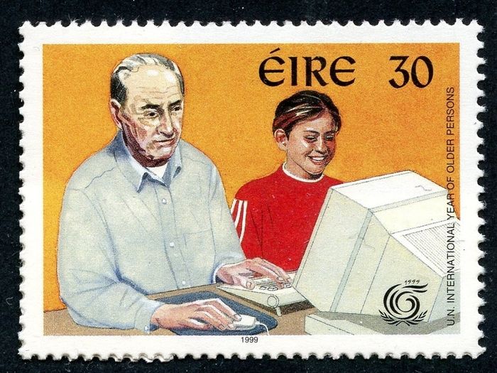Ireland 1999 Scott # 1181 International Year of Older Persons - Mint Never Hinged