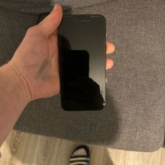 iPhone 16e black 128gb unlocked, 100% battery health