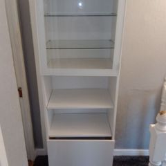 Kitchen cabinet