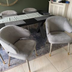 Dining table chairs