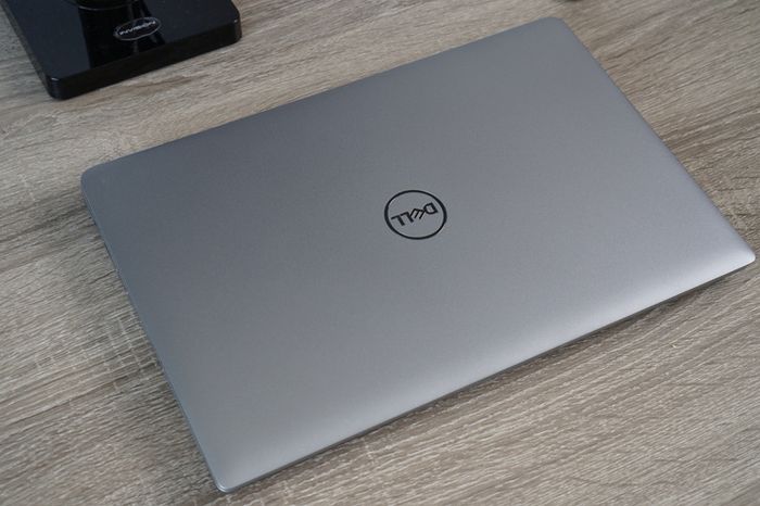 New Dell Latitude 5450 Business | Ultra 5 | 16GB RAM | 100% sRGB Touch | Pro Warranty