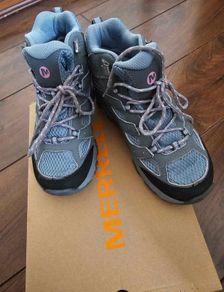 Girls waterproof boots Uk2