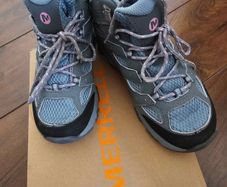 Girls waterproof boots Uk2