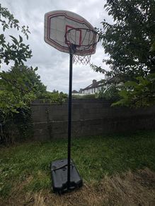 basketball stand