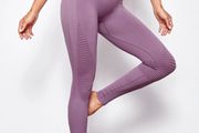 Gym leggings purple