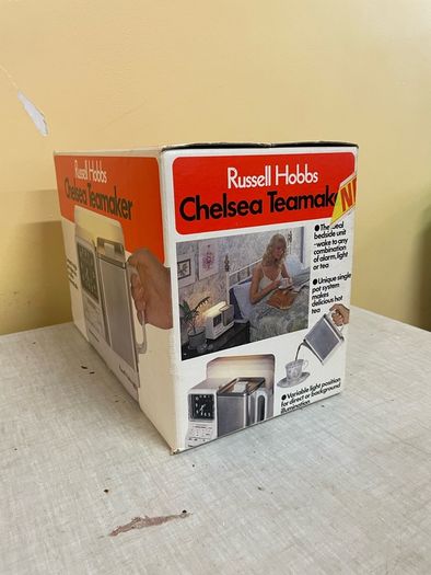 NEW Russell Hobbs Vintage Chelsea Tea Maker